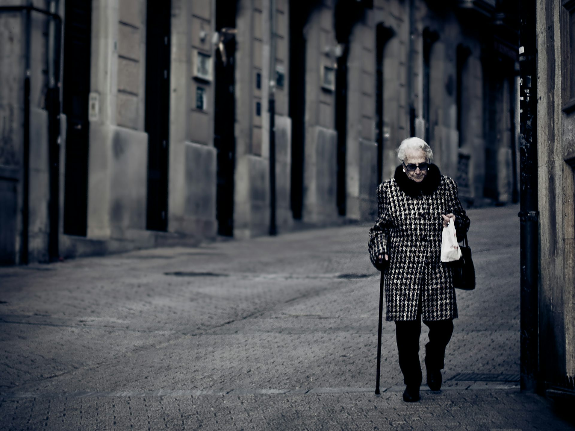 Alzheimer Disease: The Changing View: The Changing View